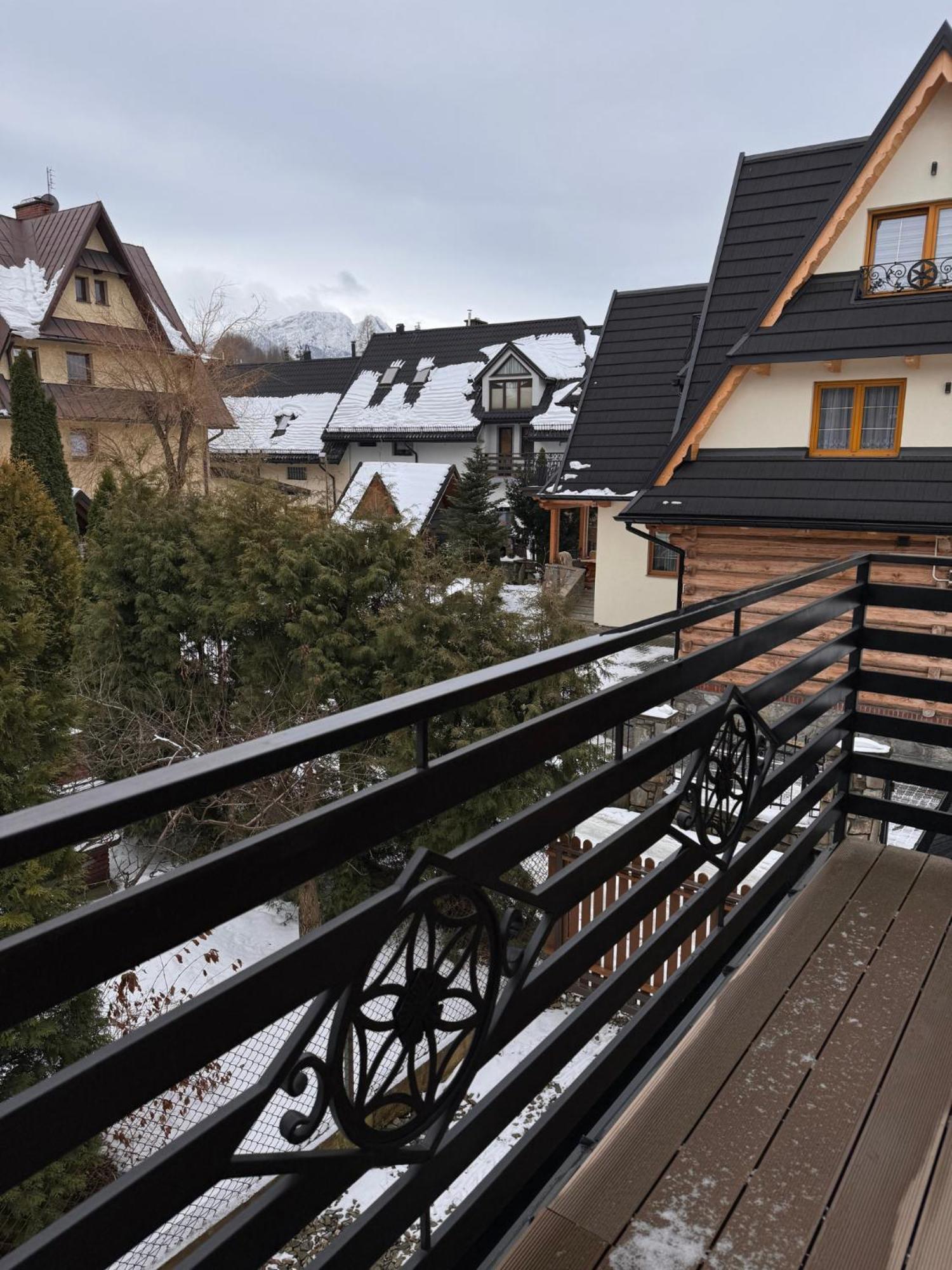 Pokoje I Apartamenty Regionalny Styl Ul Bachledy 20 Zakopane Exterior photo