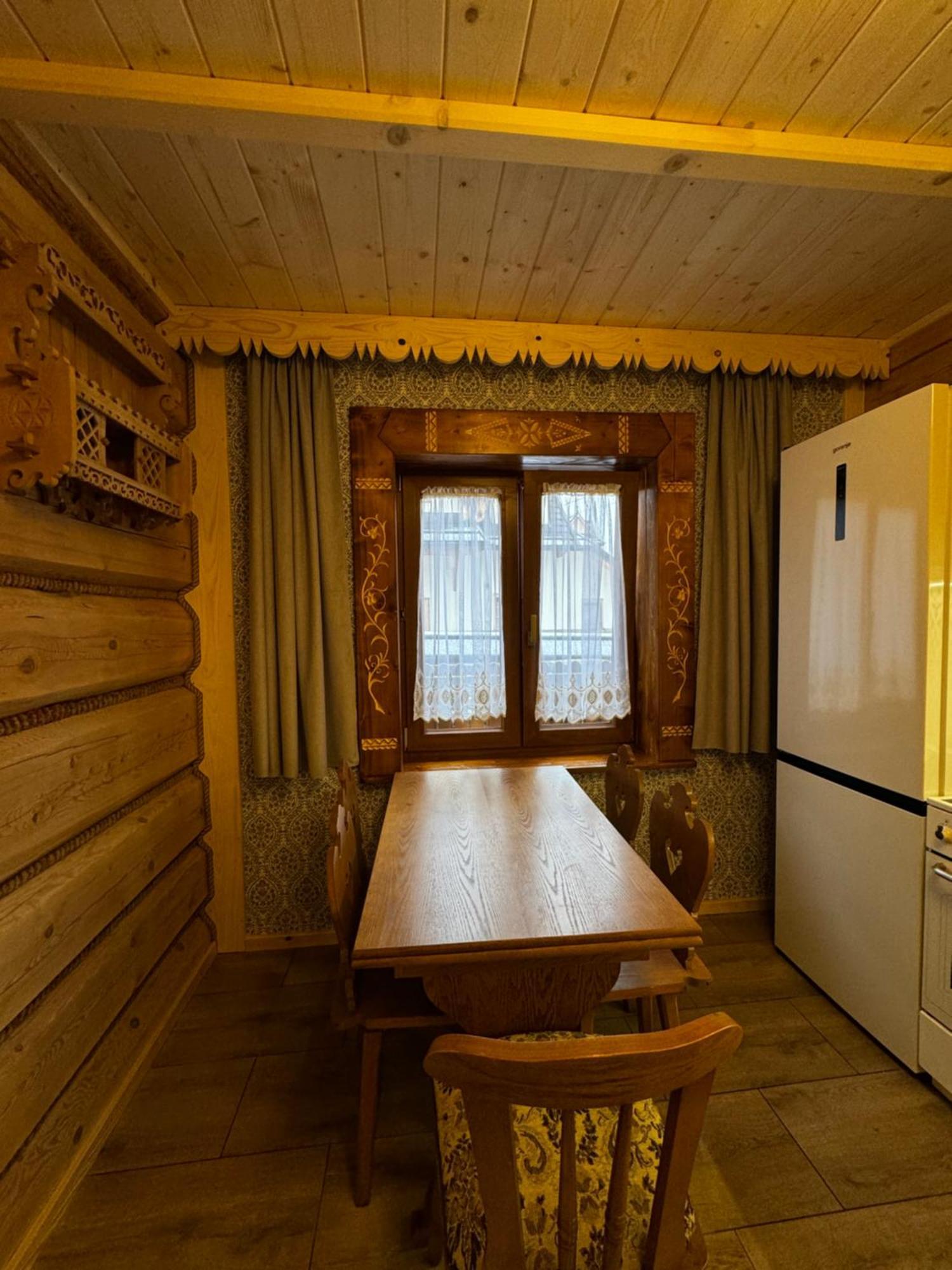 Pokoje I Apartamenty Regionalny Styl Ul Bachledy 20 Zakopane Exterior photo